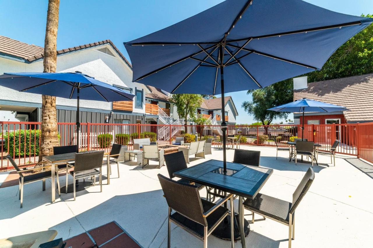 Metro Phx Studio Queen Sleeps 4 Heated Pool Phoenix Ngoại thất bức ảnh