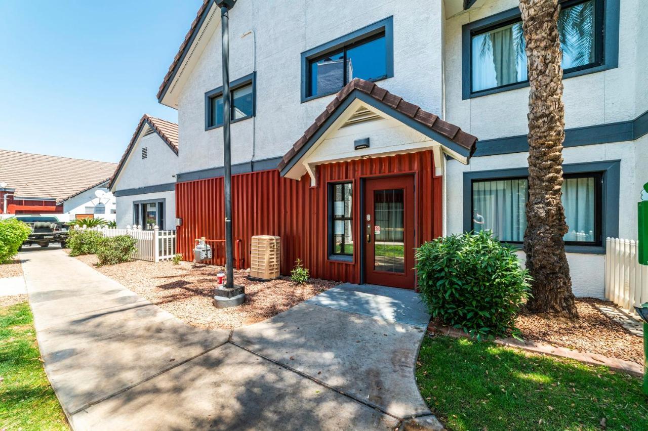 Metro Phx Studio Queen Sleeps 4 Heated Pool Phoenix Ngoại thất bức ảnh