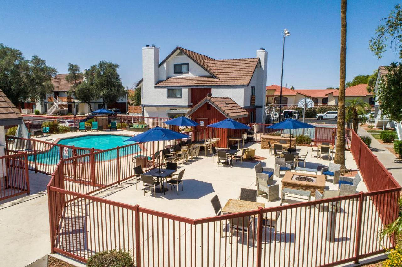 Metro Phx Studio Queen Sleeps 4 Heated Pool Phoenix Ngoại thất bức ảnh